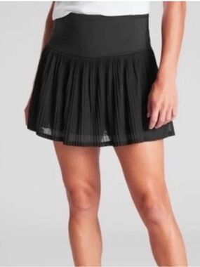 Athleta Black A-Game Mesh Skort 13.5” Size Medium great condition!